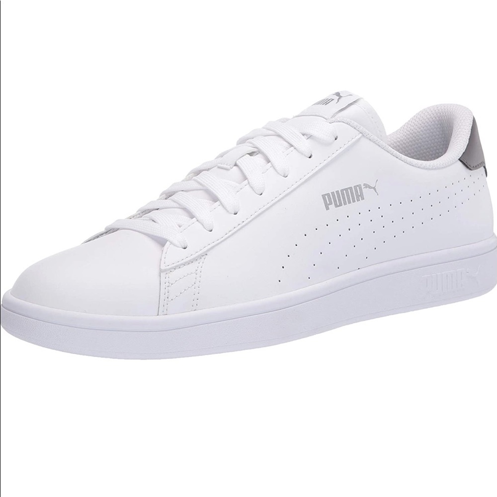 Puma Sneakers